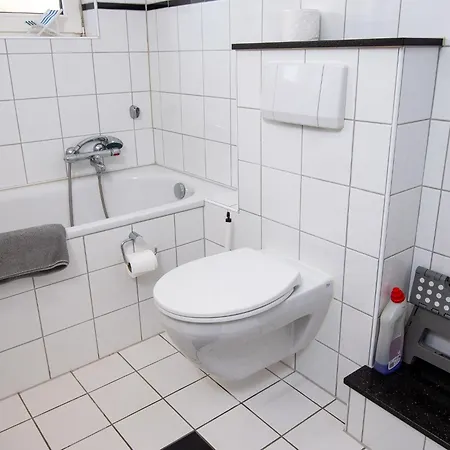 Stark-3 By Interhome