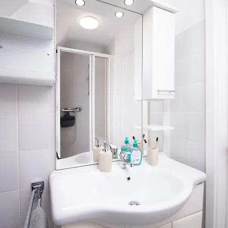 Stark-3 By Interhome דירה *